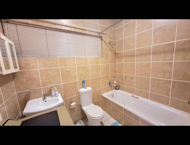 1 BEDROOM FLAT TO LET IN ARCON PARK